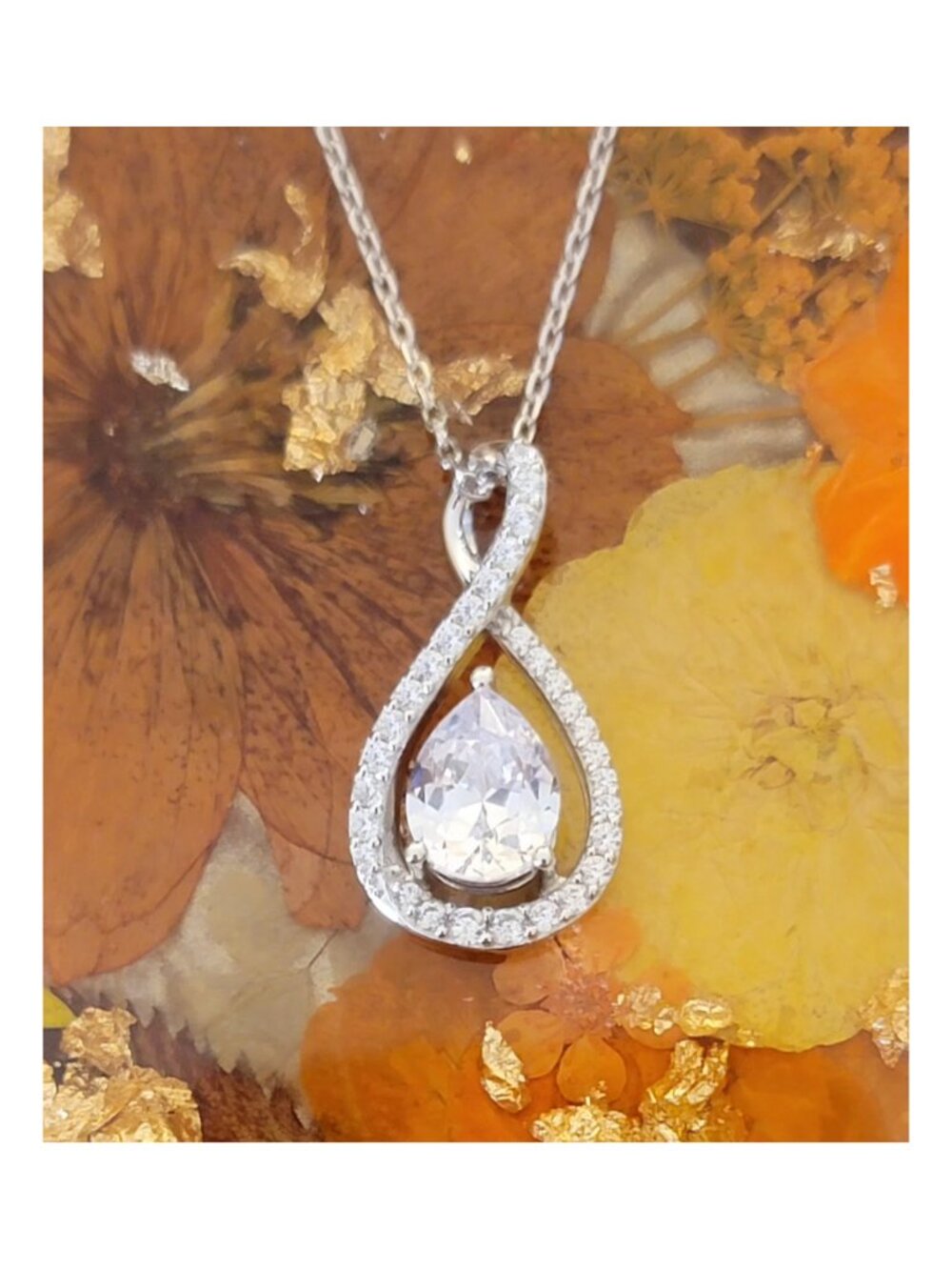 925 Sterling Silver Teardrop CZ Necklace Gift Box NWT
